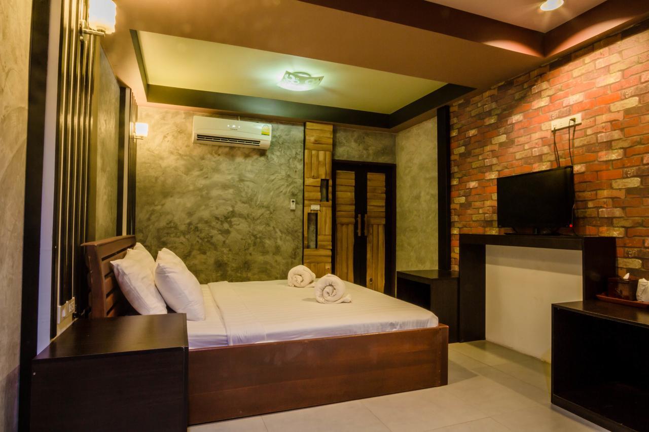 The Riverpool Resort And Spa Kanchanaburi Esterno foto
