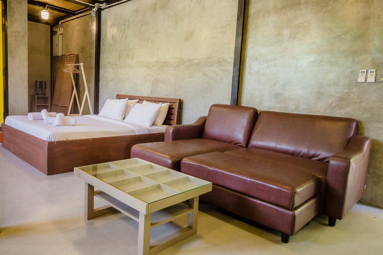 The Riverpool Resort And Spa Kanchanaburi Esterno foto