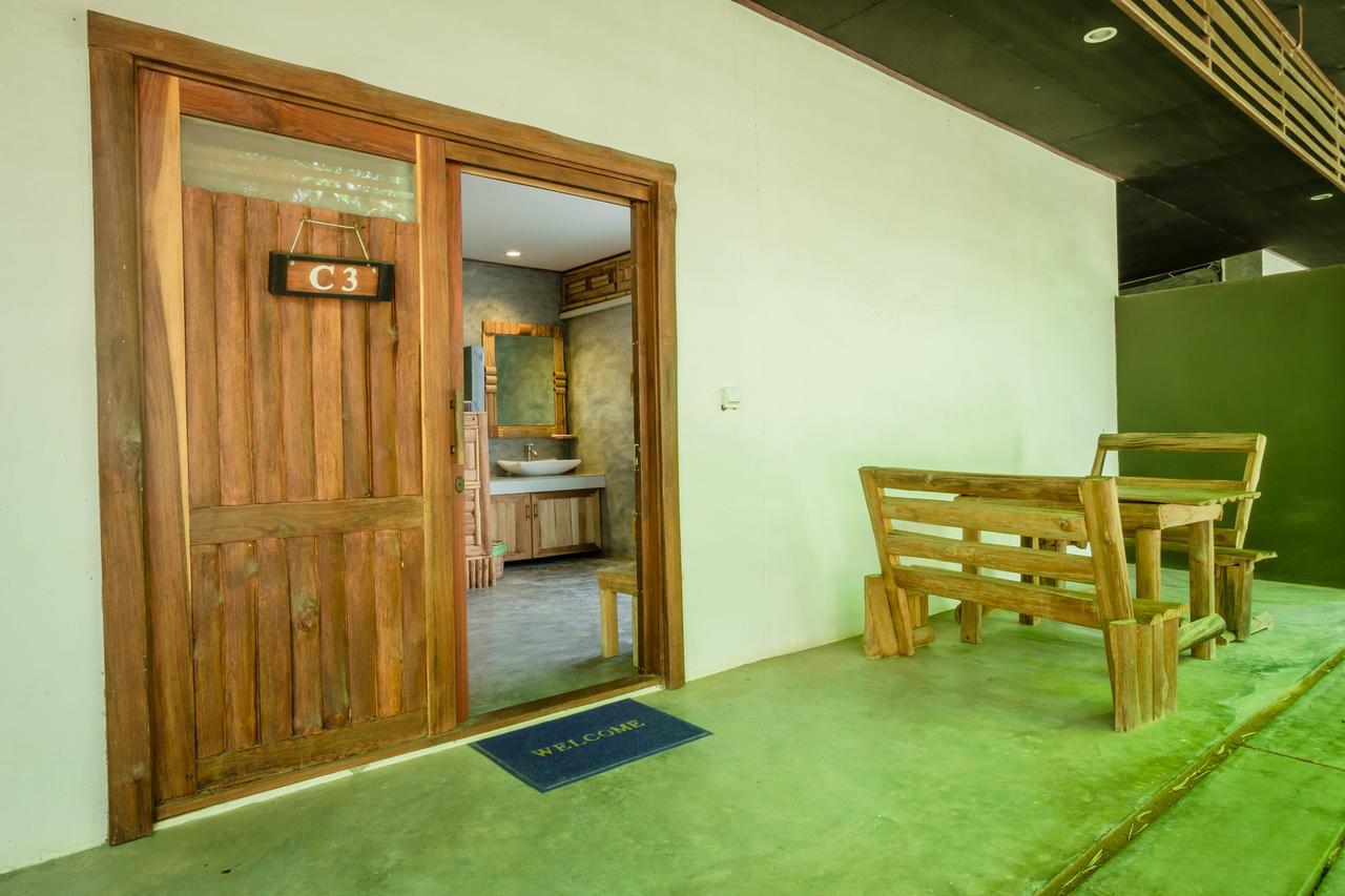 The Riverpool Resort And Spa Kanchanaburi Esterno foto