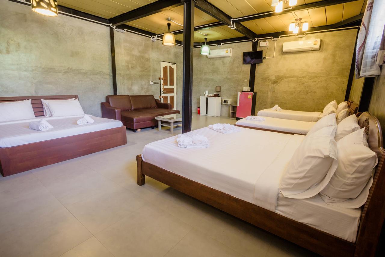 The Riverpool Resort And Spa Kanchanaburi Esterno foto