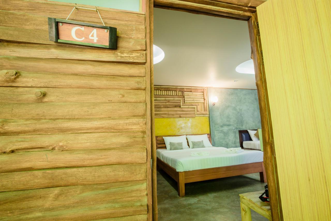 The Riverpool Resort And Spa Kanchanaburi Esterno foto