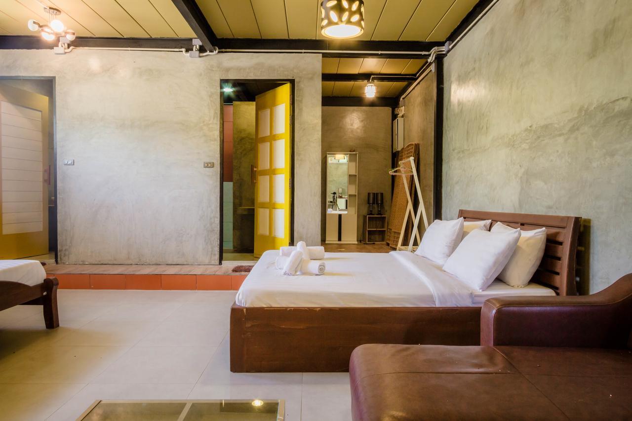 The Riverpool Resort And Spa Kanchanaburi Esterno foto