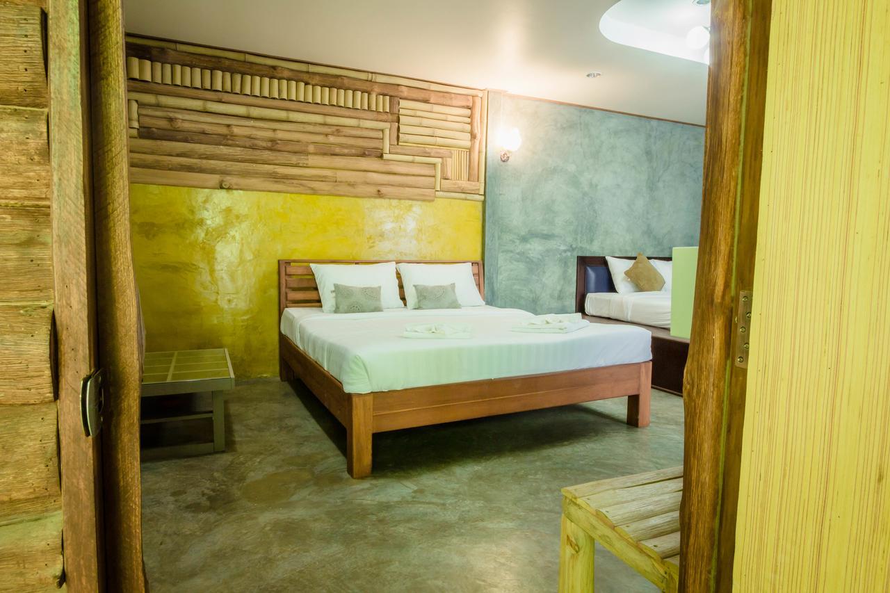 The Riverpool Resort And Spa Kanchanaburi Esterno foto