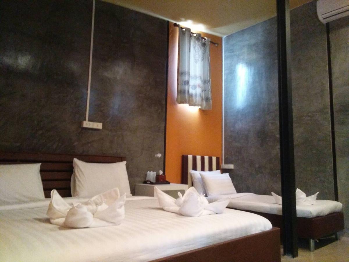 The Riverpool Resort And Spa Kanchanaburi Esterno foto