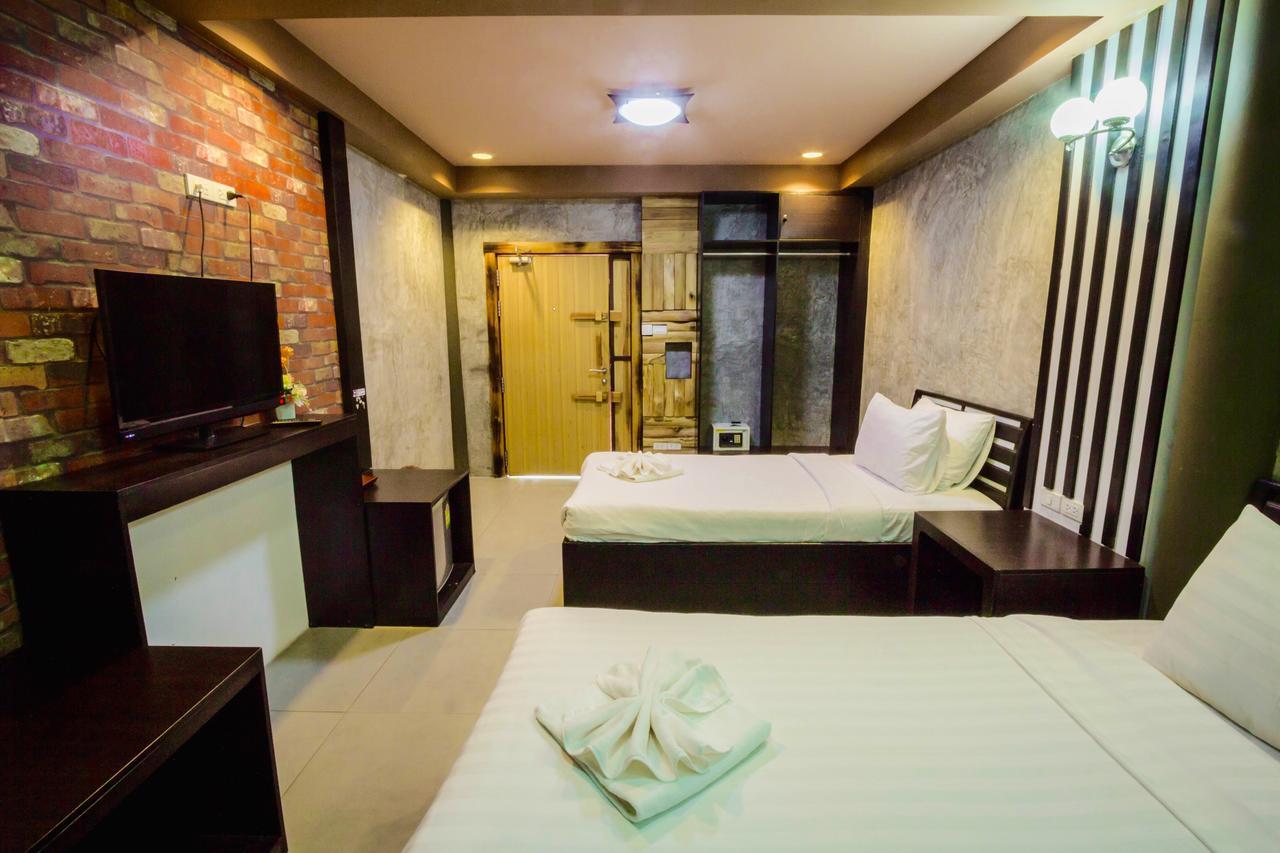 The Riverpool Resort And Spa Kanchanaburi Esterno foto