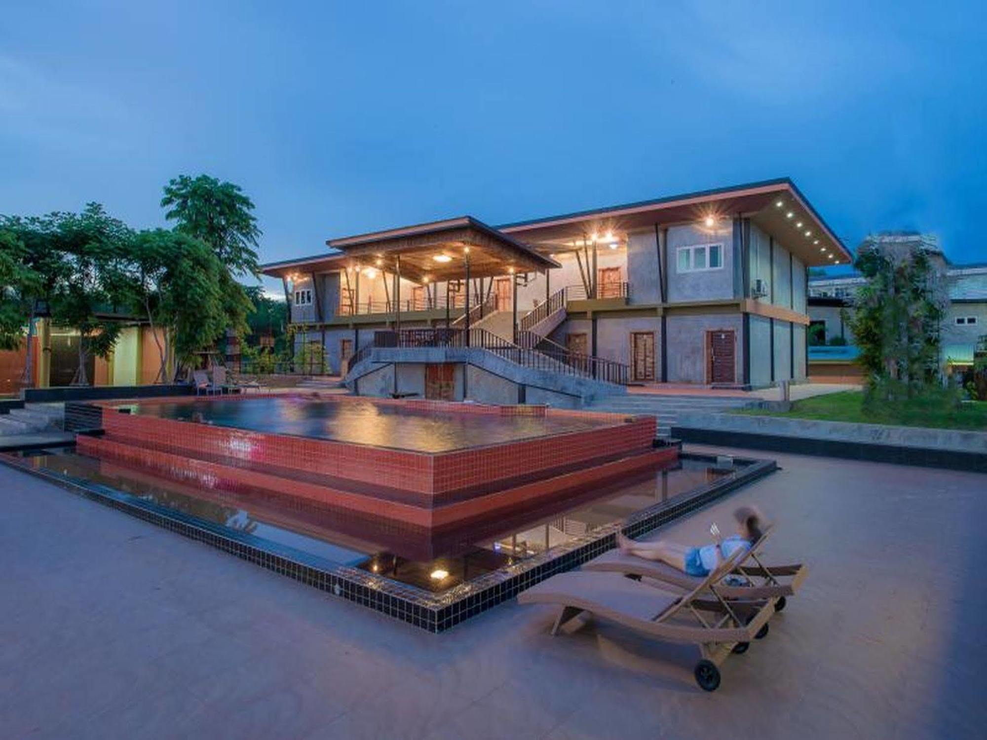 The Riverpool Resort And Spa Kanchanaburi Esterno foto