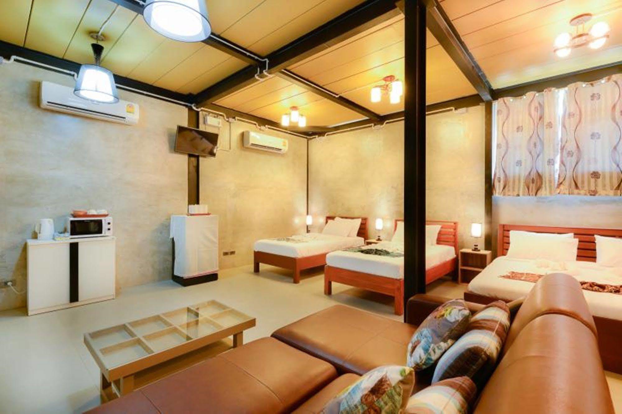 The Riverpool Resort And Spa Kanchanaburi Esterno foto